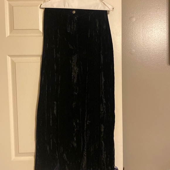 100% cotton Crushed velvet broomstick style skirt - Picture 1 of 4